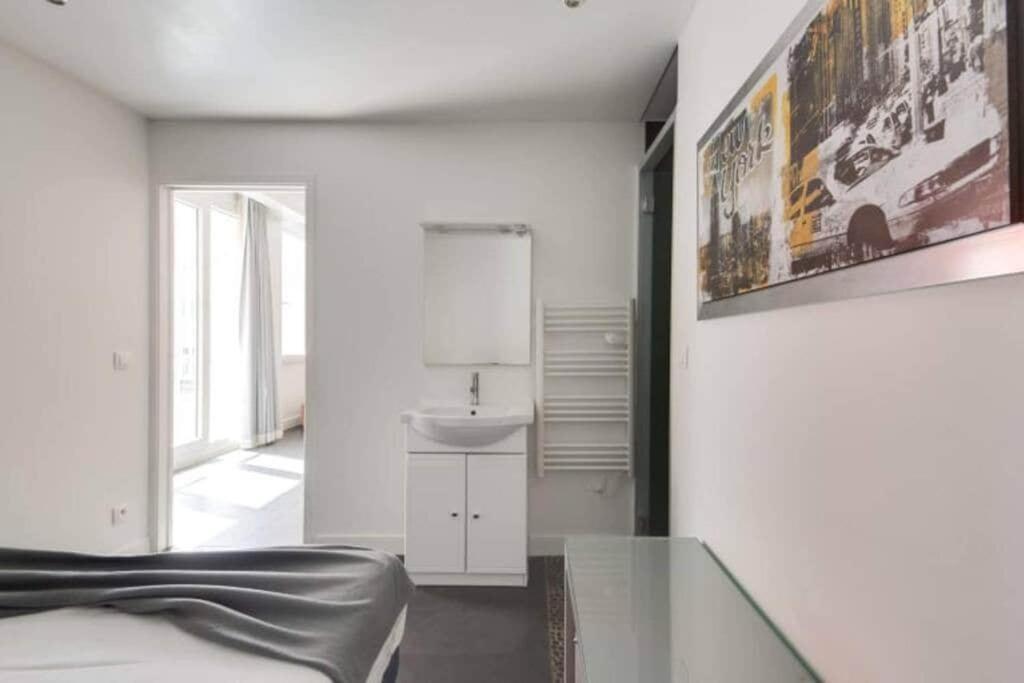 Appartement Cosy Pres Du Marais Paris Luaran gambar